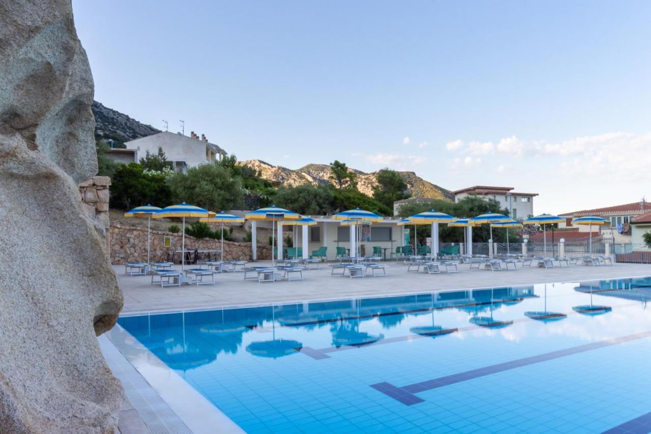 Hotel Brancamaria Cala Gonone Εξωτερικό φωτογραφία