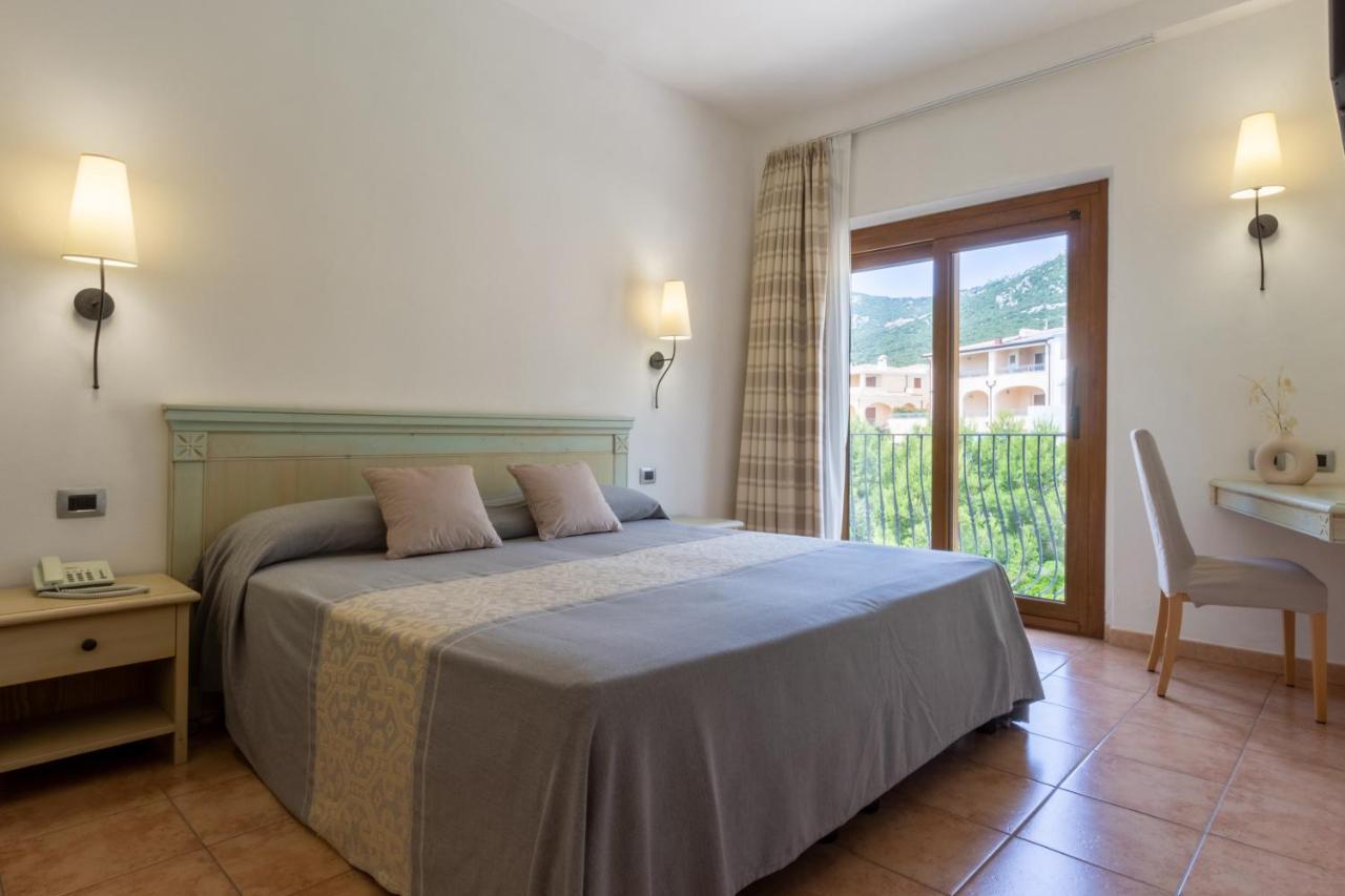 Hotel Brancamaria Cala Gonone Εξωτερικό φωτογραφία