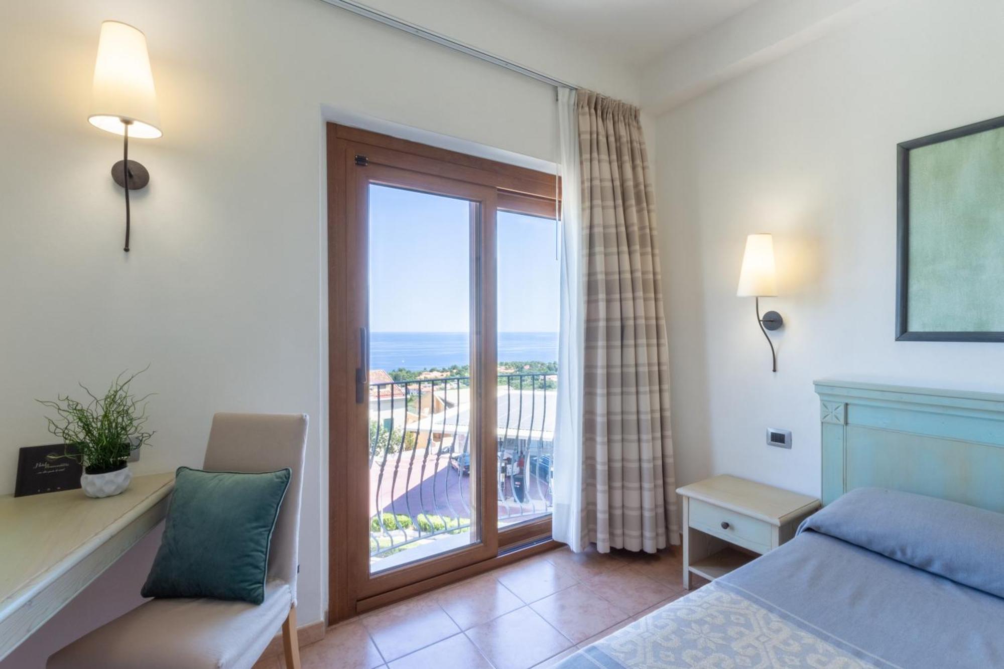 Hotel Brancamaria Cala Gonone Εξωτερικό φωτογραφία